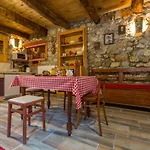 度假居 Gemuetliches Steinhaus Nonna Stara By Interhome *