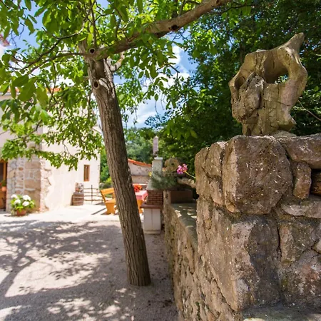 Tatil Evi Gemuetliches Steinhaus Nonna Stara By Interhome