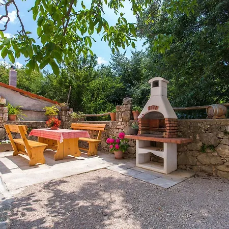 Tatil Evi Gemuetliches Steinhaus Nonna Stara By Interhome Polje (Krk)