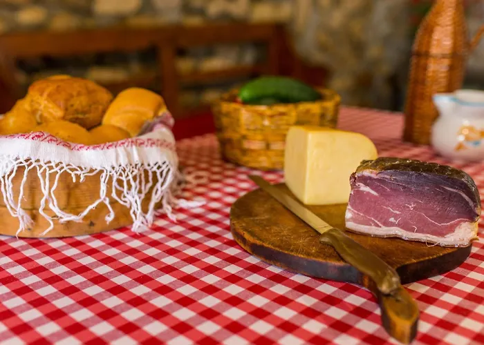 Tatil Evi Gemuetliches Steinhaus Nonna Stara By Interhome *