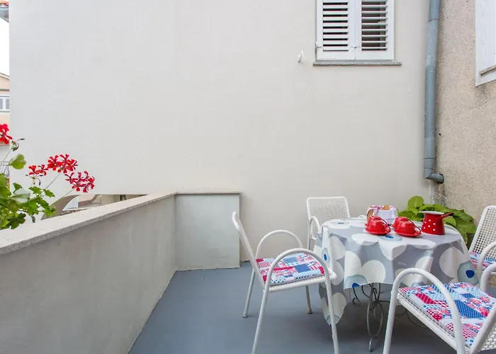 Gemuetliches Steinhaus Nonna Stara By Interhome * Polje (Krk)