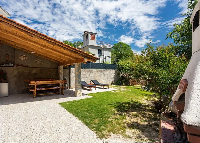 Gemuetliches Steinhaus Nonna Stara By Interhome * Polje (Krk)